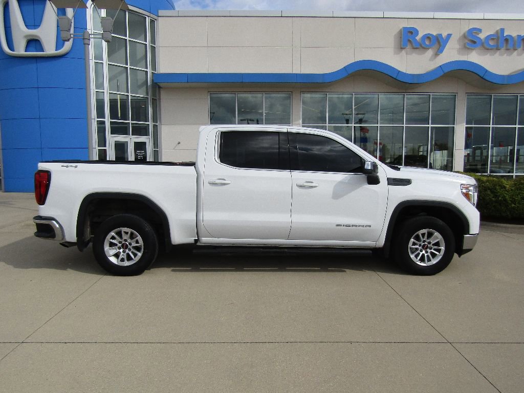 Used 2022 GMC Sierra 1500 SLE AWD/4WD image 4