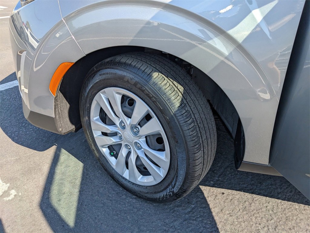 Certified 2025 Kia Soul LX image 35