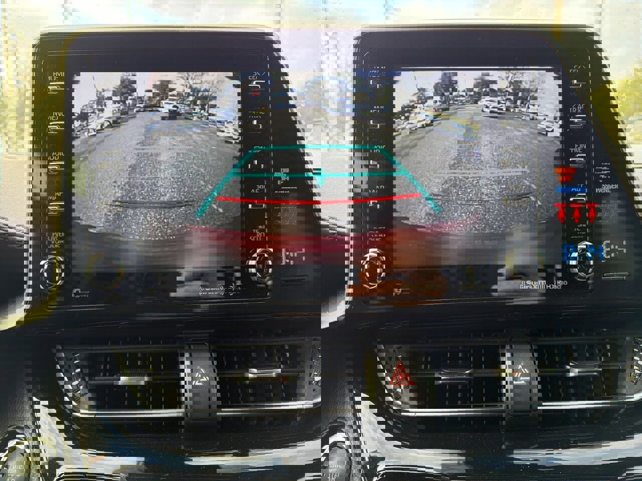 Used 2019 Toyota C-HR Limited image 13