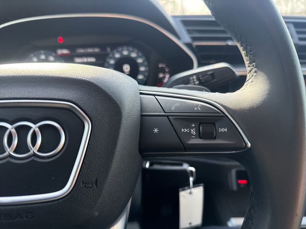 Used 2025 Audi Q3 2.0T Premium image 20