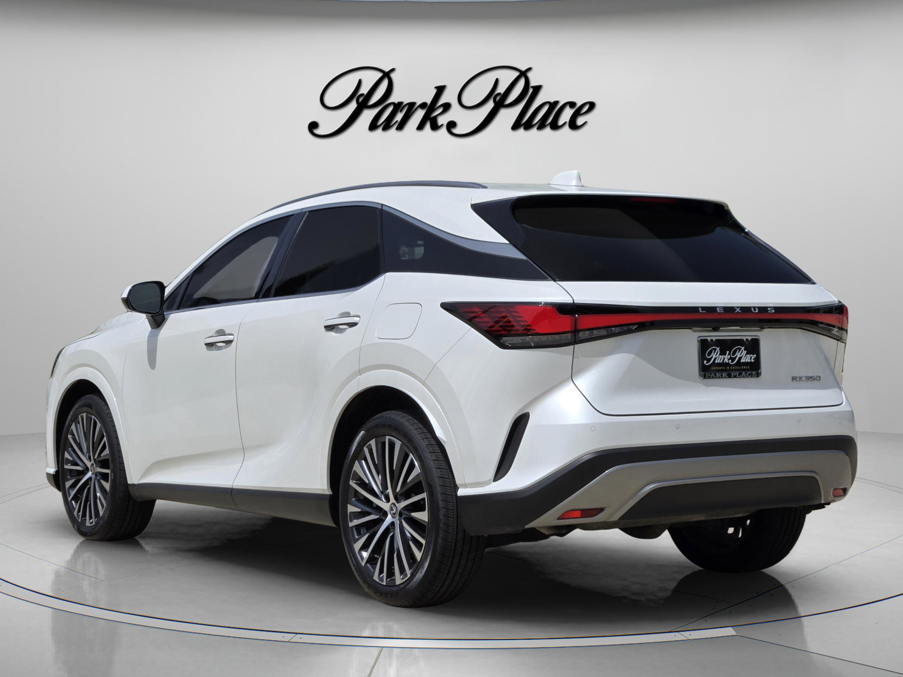 Certified 2025 Lexus RX 350 Premium Plus FWD image 3