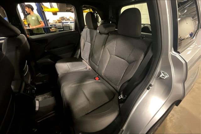 Used 2025 Subaru Forester Premium image 26