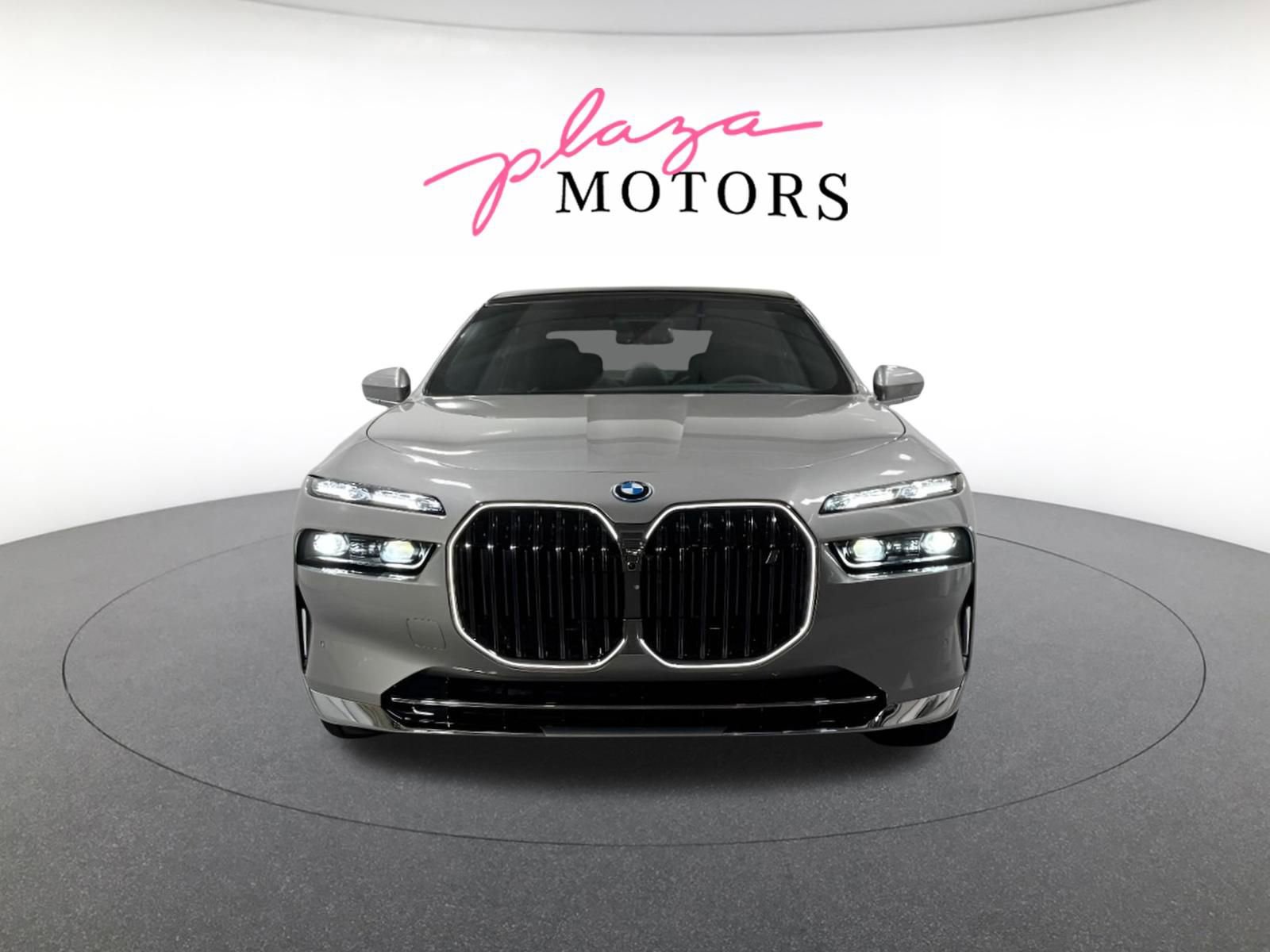 New 2026 BMW i7 xDrive60 w/ Executive Package image 7