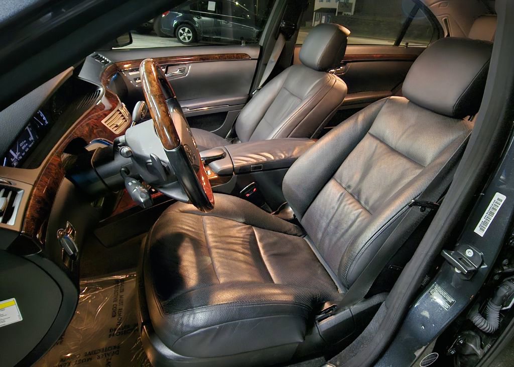 Used 2013 Mercedes-Benz S 550 4MATIC image 8