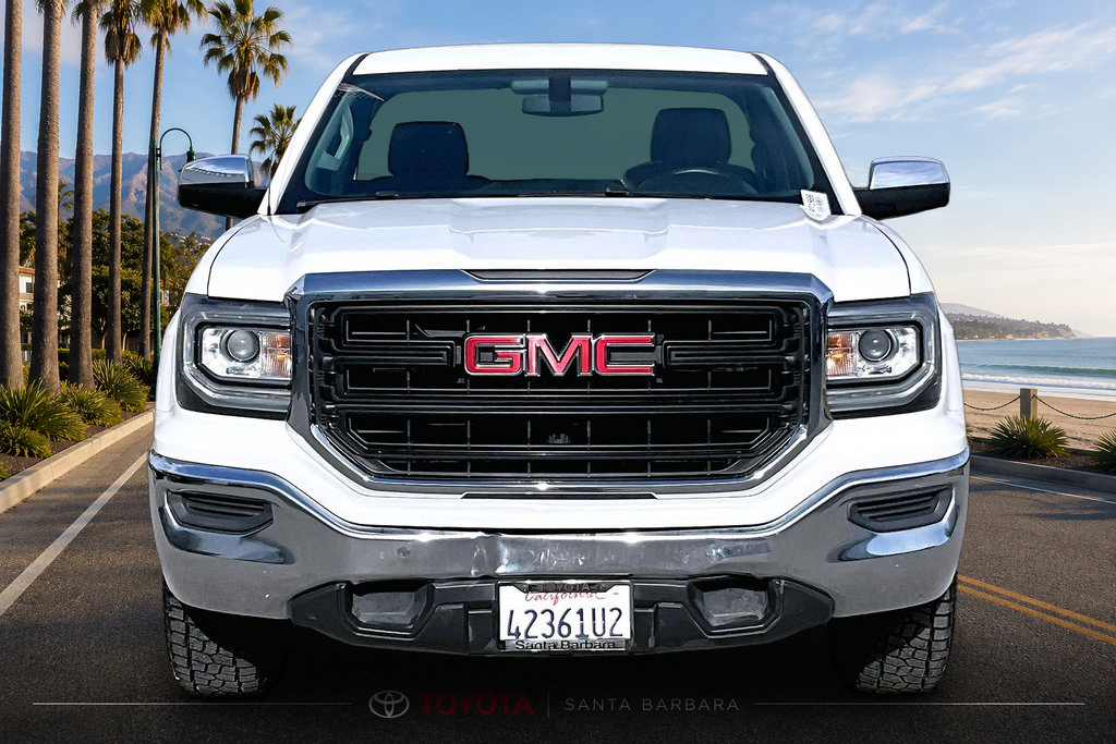 Used 2018 GMC Sierra 1500 2WD Regular Cab image 2