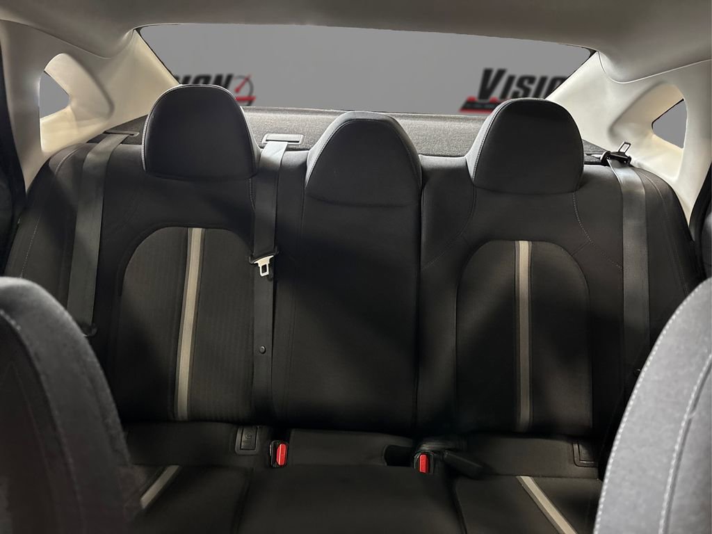 Certified 2025 Hyundai Sonata SE image 17