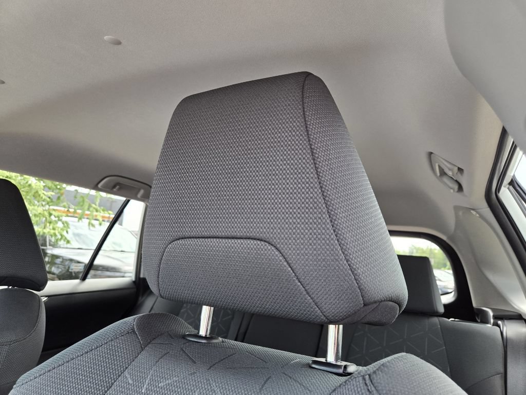 Used 2024 Toyota RAV4 XLE AWD/4WD image 13