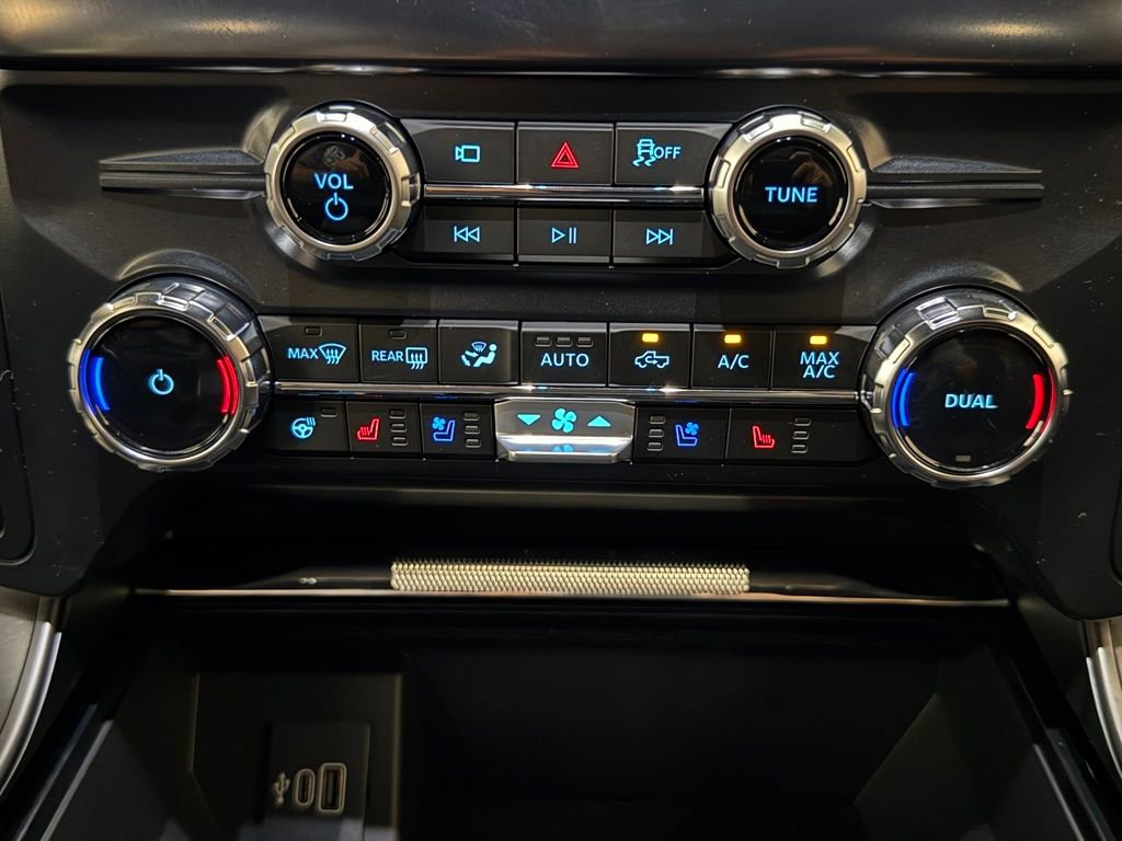 New 2025 Ford F150 Lariat w/ Equipment Group 501A Mid image 32