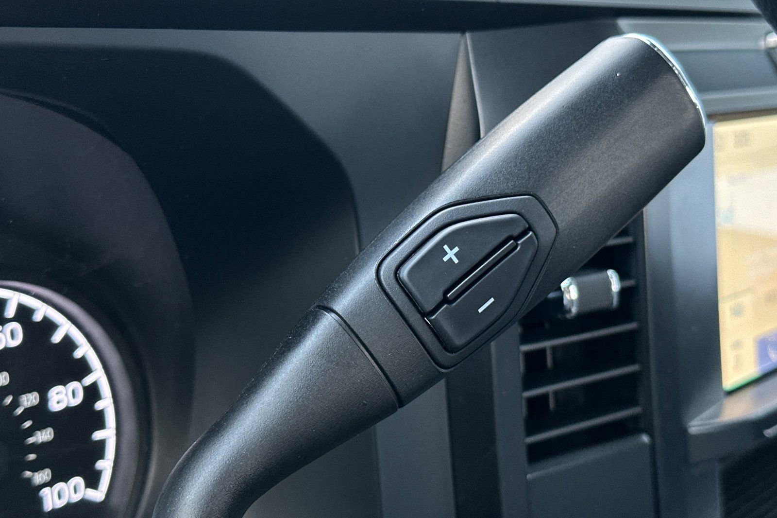 New 2026 Ford F250 XL w/ XL Chrome Package image 18