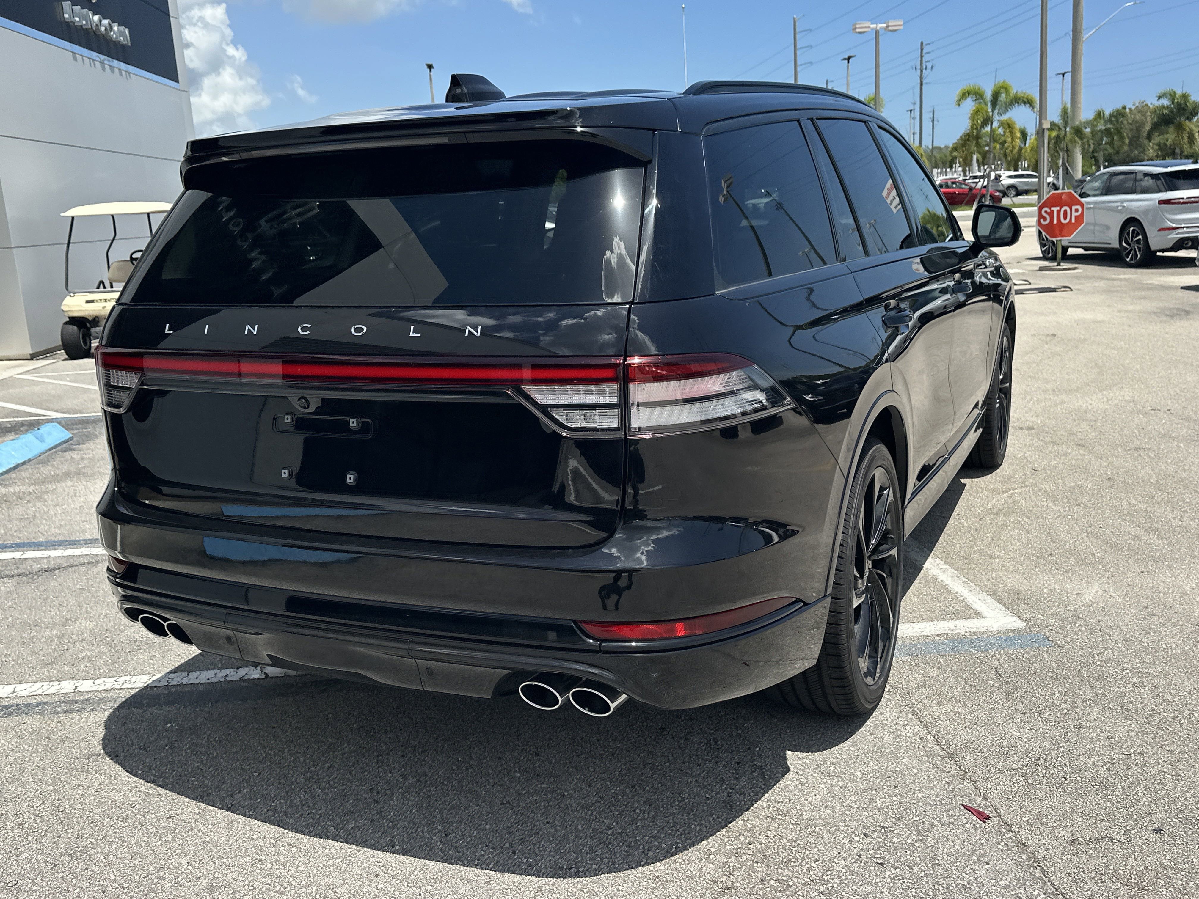 New 2025 Lincoln Aviator Reserve w/ Equipment Group 201A image 6
