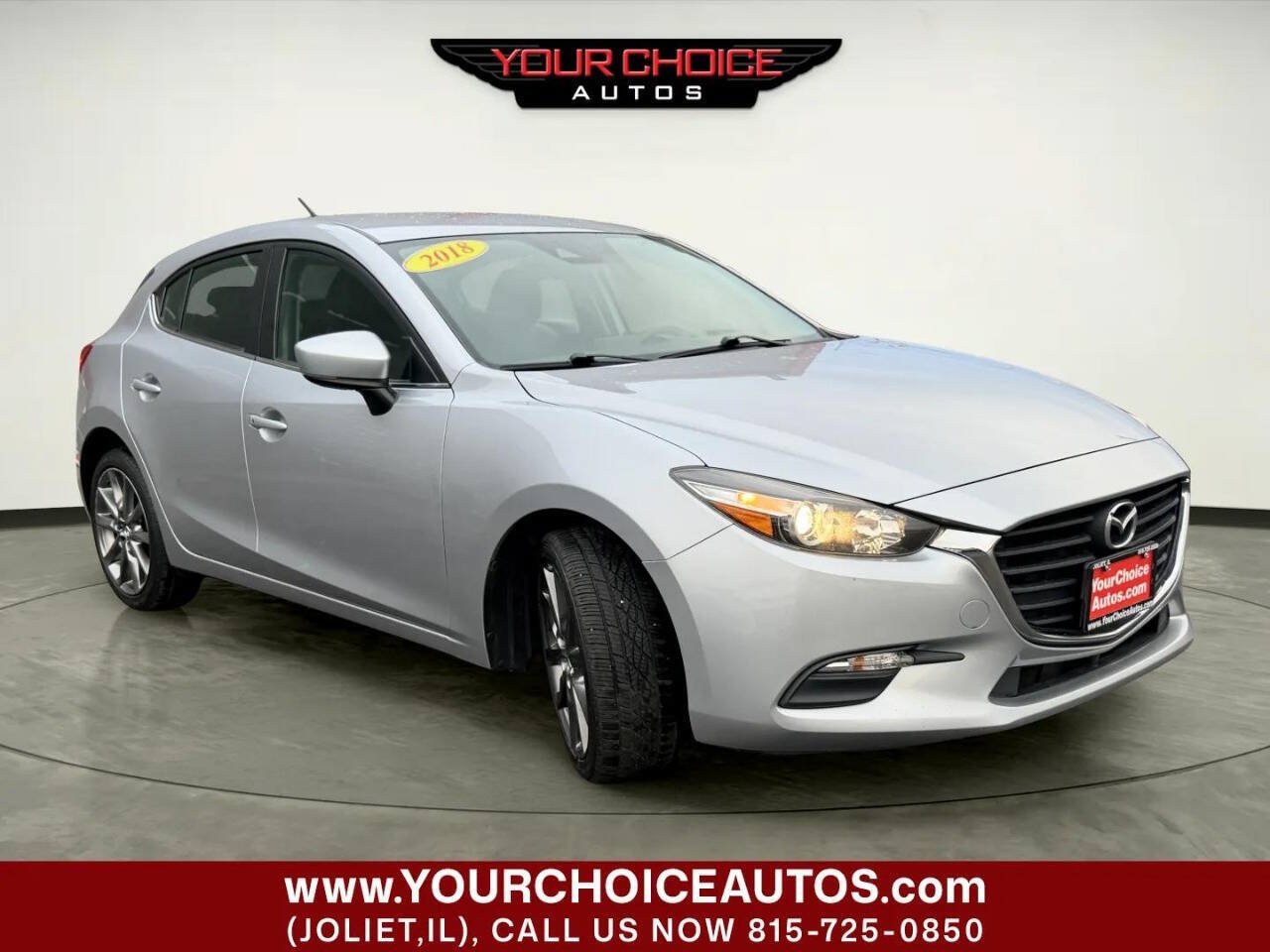 Used 2018 MAZDA MAZDA3 Touring FWD image 8