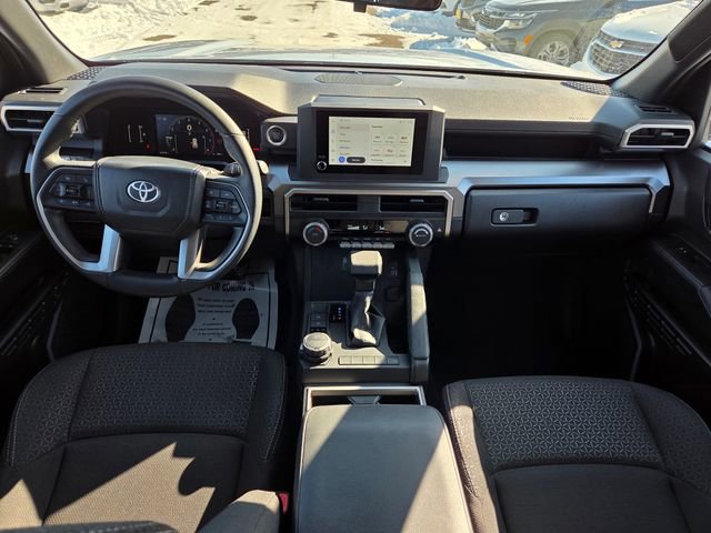 Used 2025 Toyota 4Runner SR5 image 18