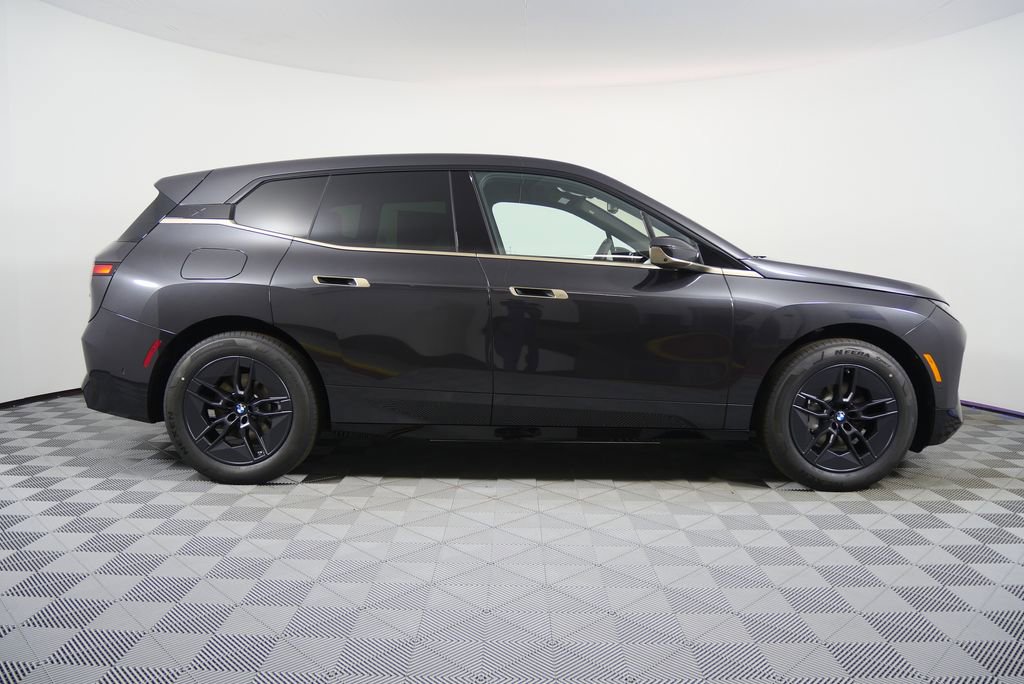 New 2026 BMW iX xDrive45 image 2