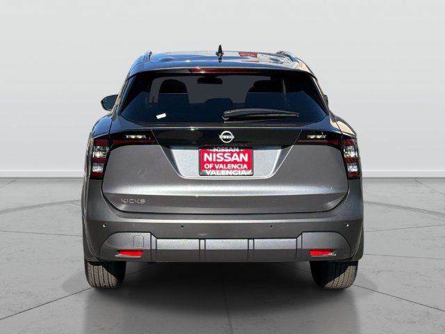 Certified 2026 Nissan Kicks SV w/ SV Premium Package FWD image 4