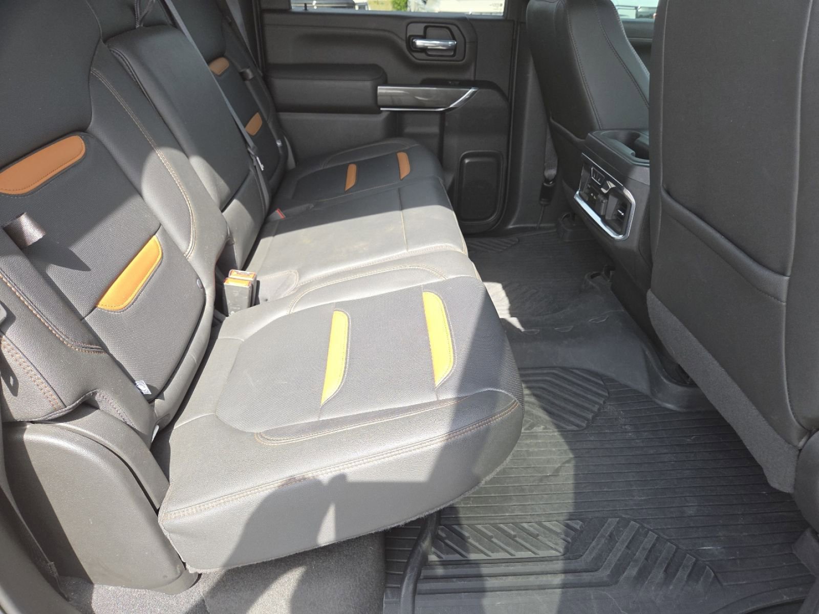 Used 2022 GMC Sierra 2500 AT4 w/ AT4 Preferred Package image 25