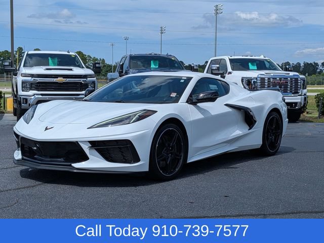Used 2020 Chevrolet Corvette Stingray Coupe w/ Z51 Performance Package RWD image 7