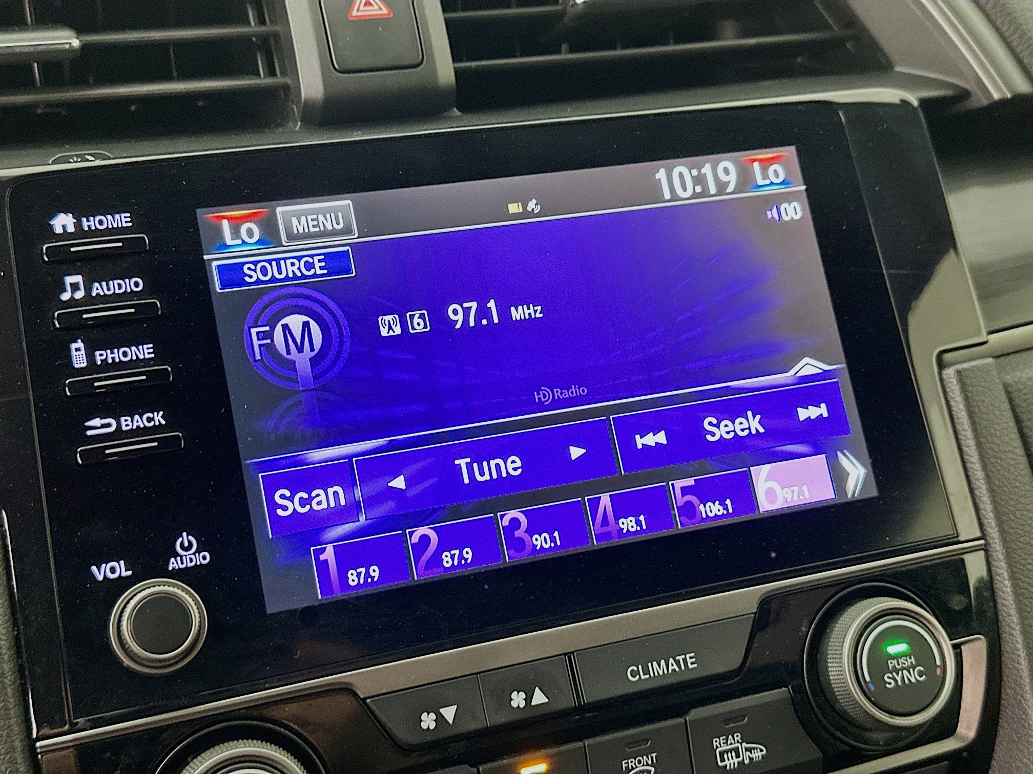 Used 2020 Honda Civic EX-L image 19