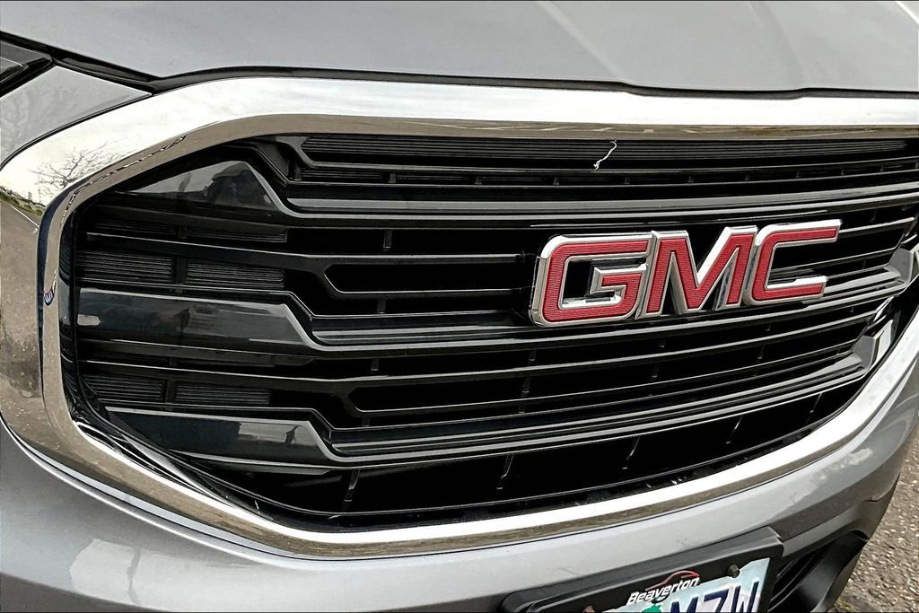 Used 2021 GMC Terrain SLE image 32