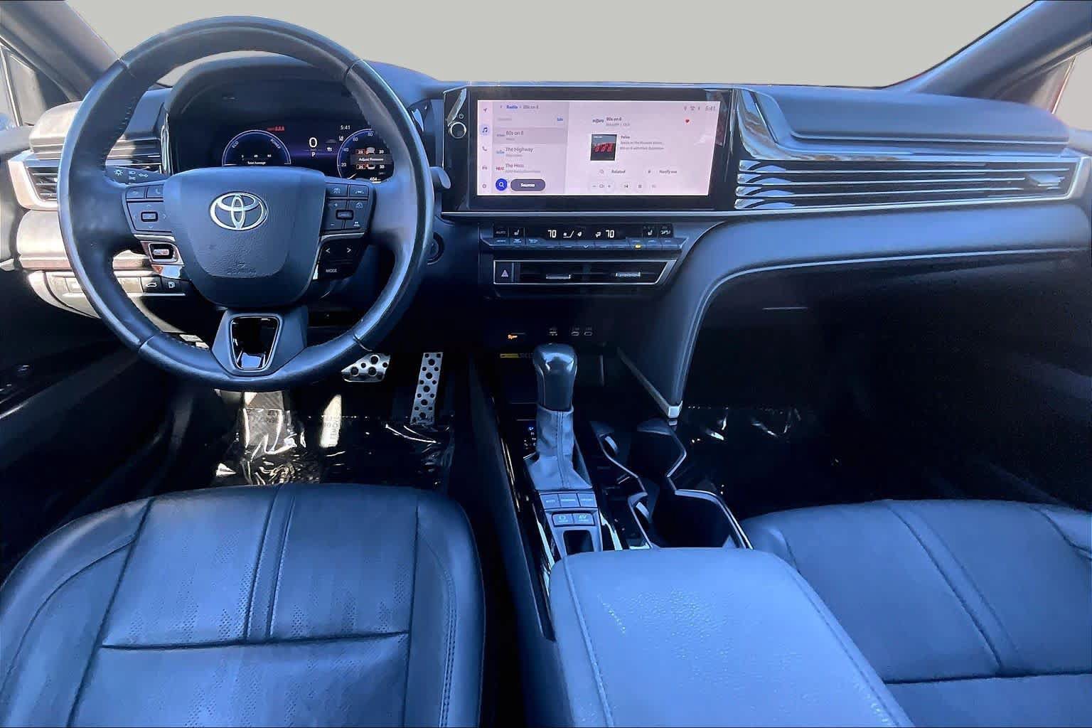 Used 2025 Toyota Camry XSE AWD/4WD image 16
