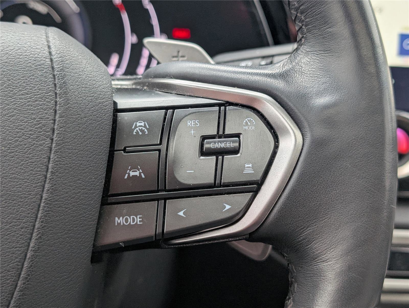 Certified 2023 Lexus RX 350h 350h Premium AWD w/ Accessory Package (K3) image 24