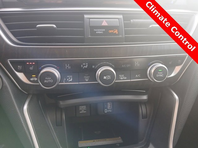 Used 2018 Honda Accord Touring image 22