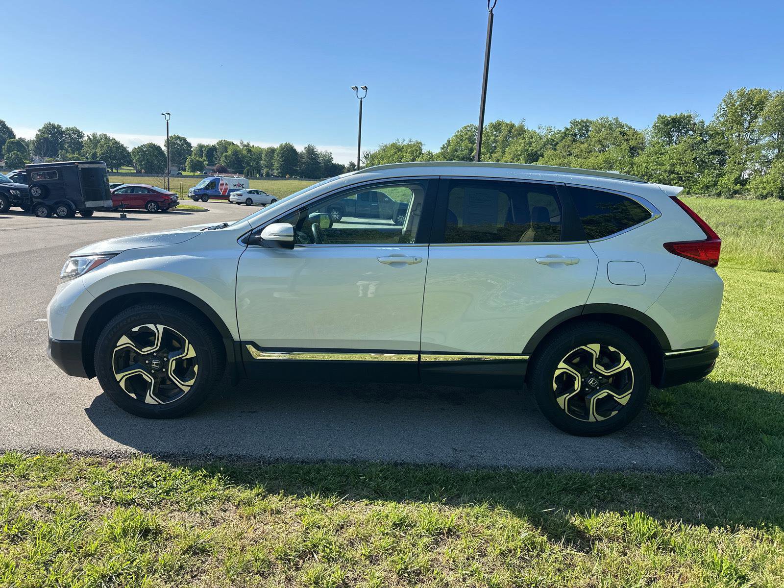 Used 2019 Honda CR-V Touring image 8