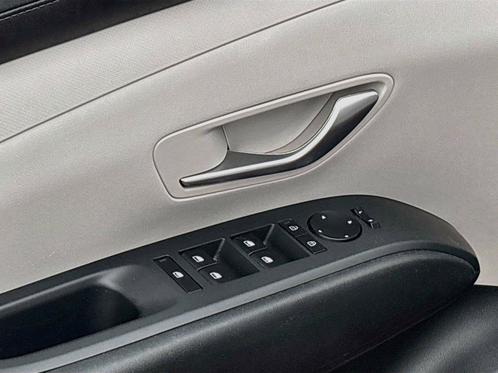 Certified 2025 Hyundai Tucson SEL AWD/4WD image 20