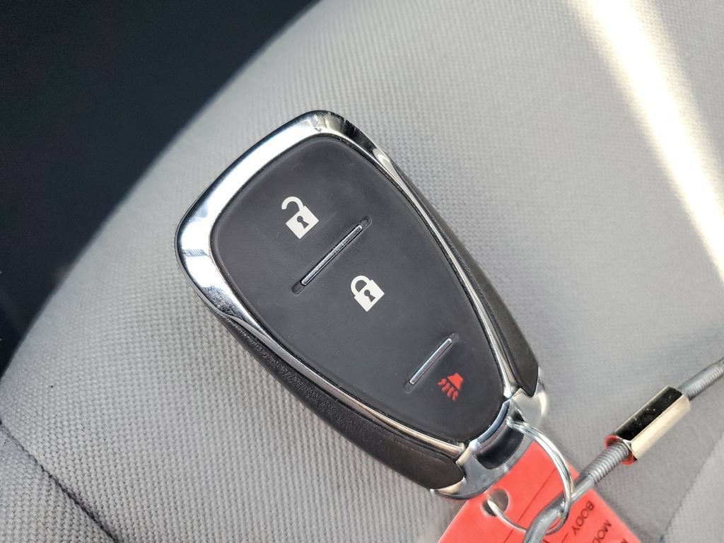 Used 2019 Chevrolet Equinox LS w/ LS Convenience Package FWD image 24
