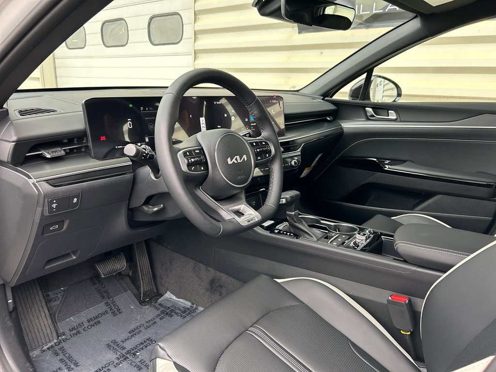 New 2026 Kia K5 GT-Line image 10