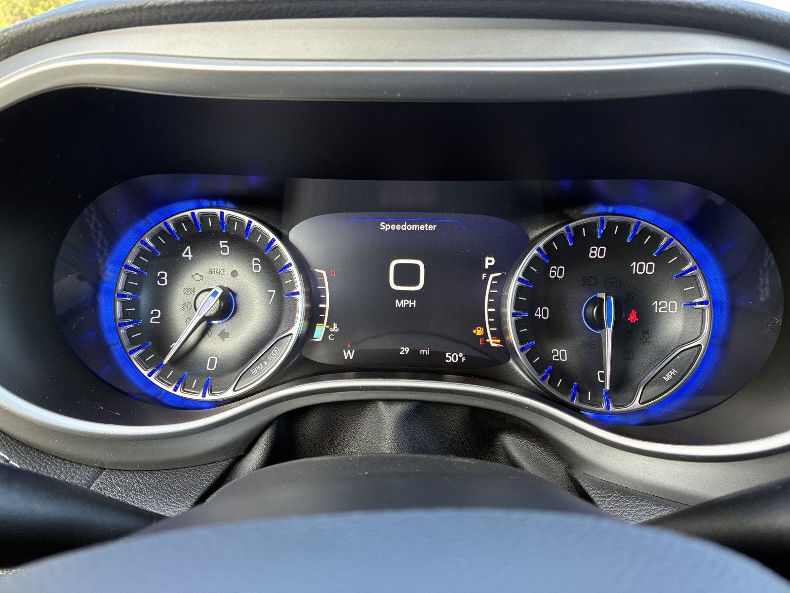 New 2027 Chrysler Pacifica Select AWD/4WD image 37