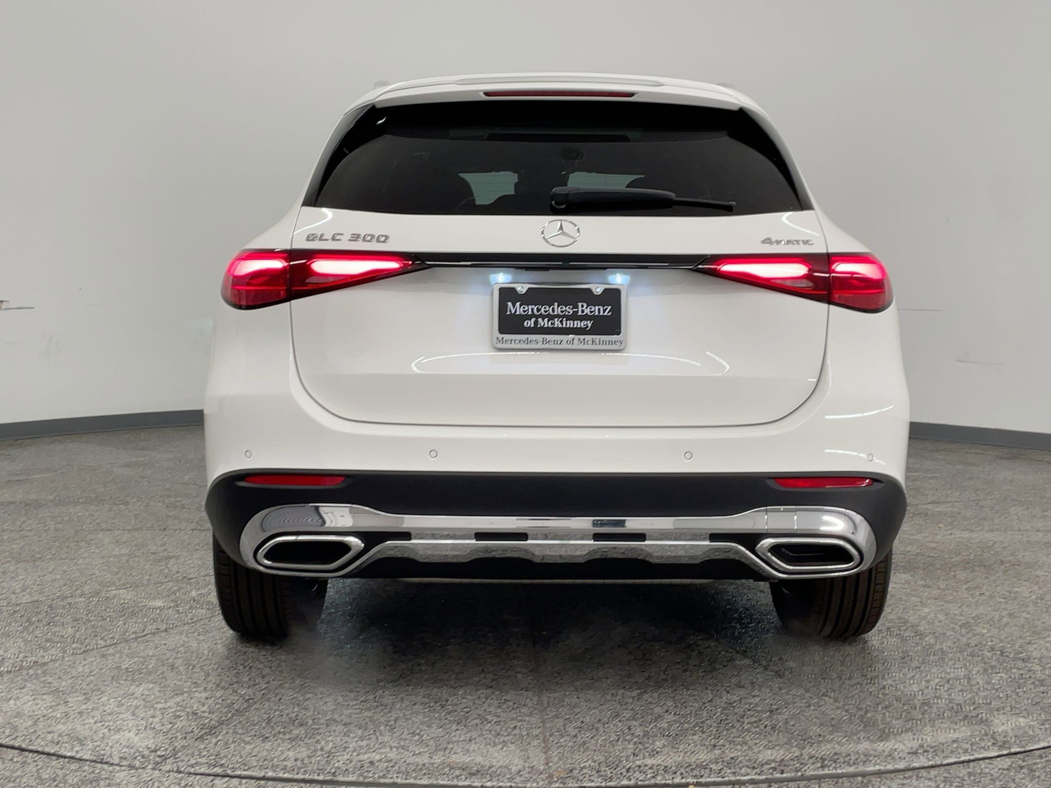 Certified 2026 Mercedes-Benz GLC 300 4MATIC image 9