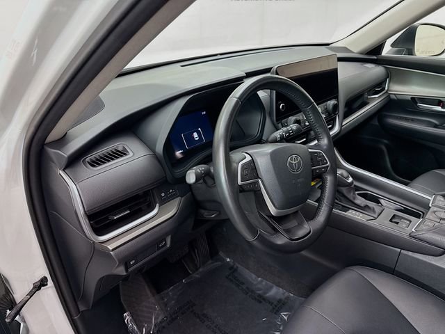 Used 2024 Toyota Grand Highlander XLE image 9