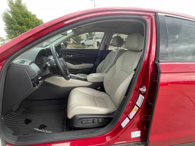 Used 2025 Honda Accord EX-L image 12