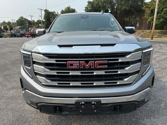New 2026 GMC Sierra 1500 SLE image 2