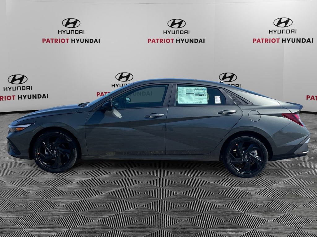 New 2026 Hyundai Elantra Sport image 4