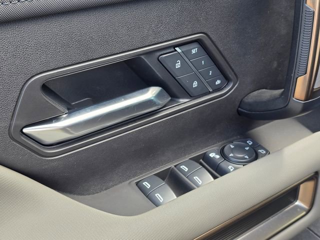 New 2025 GMC Hummer EV 3X w/ LPO, Roof Cross Rail Package image 21