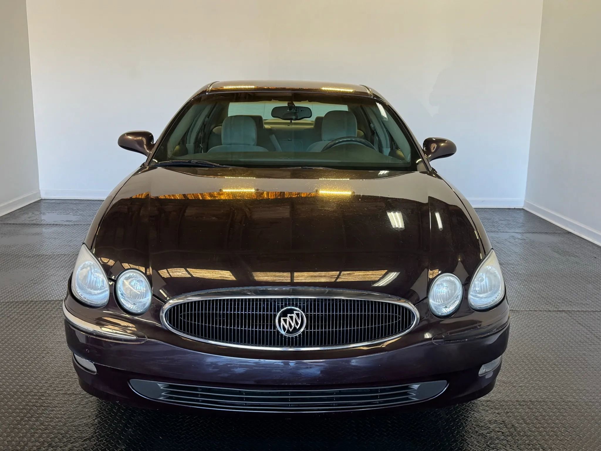 Used 2007 Buick LaCrosse CX w/ Chrome Enhancement Package image 2
