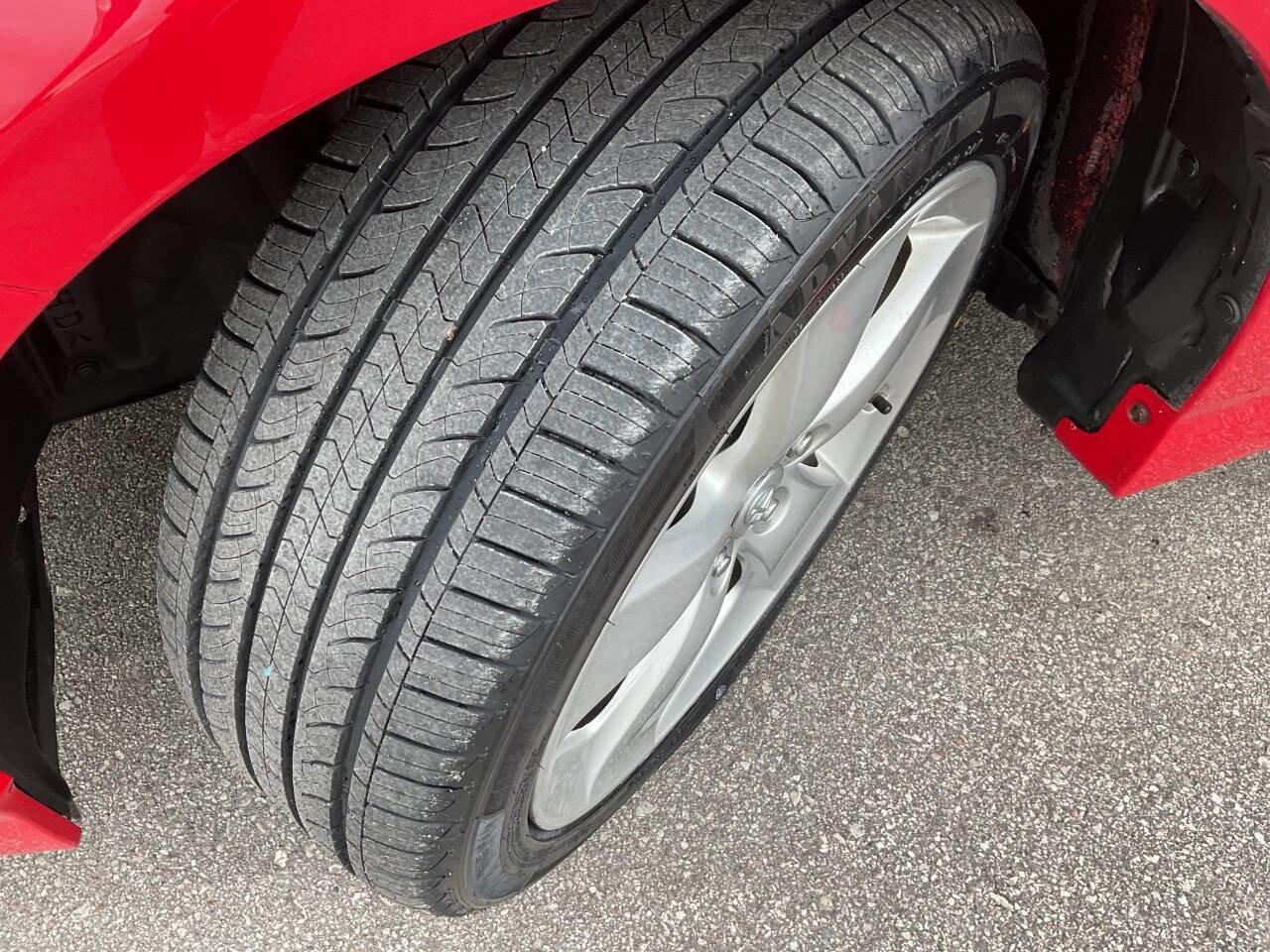 Used 2015 Toyota Prius Persona Series FWD image 43