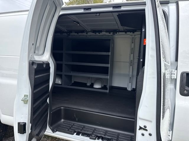 New 2025 Chevrolet Express 2500 Work Van 3D Extended Cargo Van w/ Driver Convenience Package RWD image 20