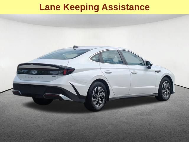 Used 2026 Hyundai Sonata Blue FWD image 5