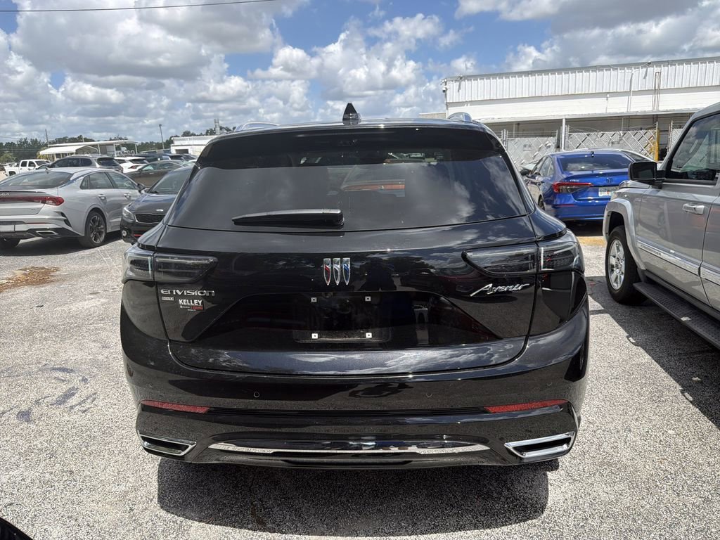 Used 2025 Buick Envision Avenir AWD/4WD image 9