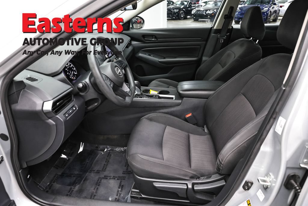 Used 2023 Nissan Altima 2.5 S FWD image 13