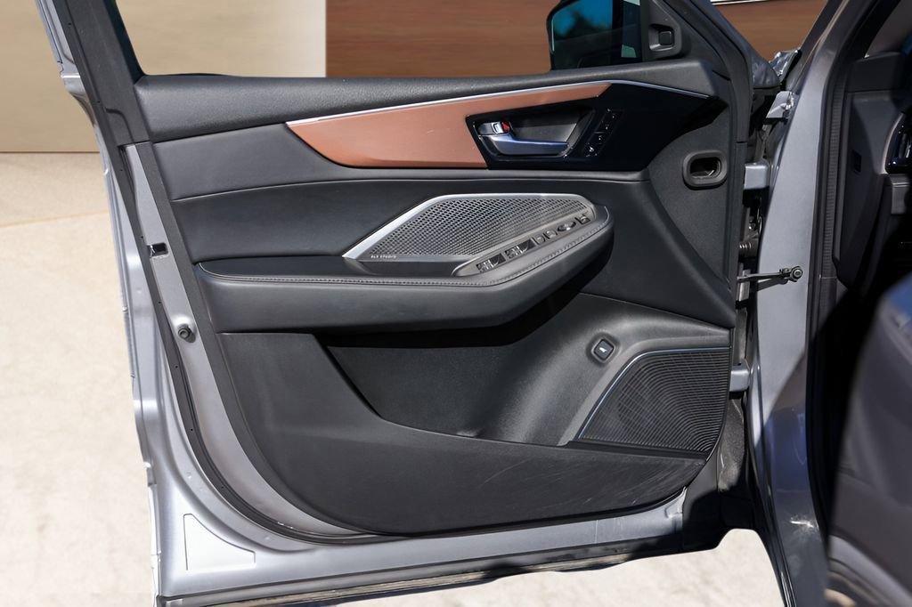 Used 2022 Acura MDX FWD w/ Technology Package image 24