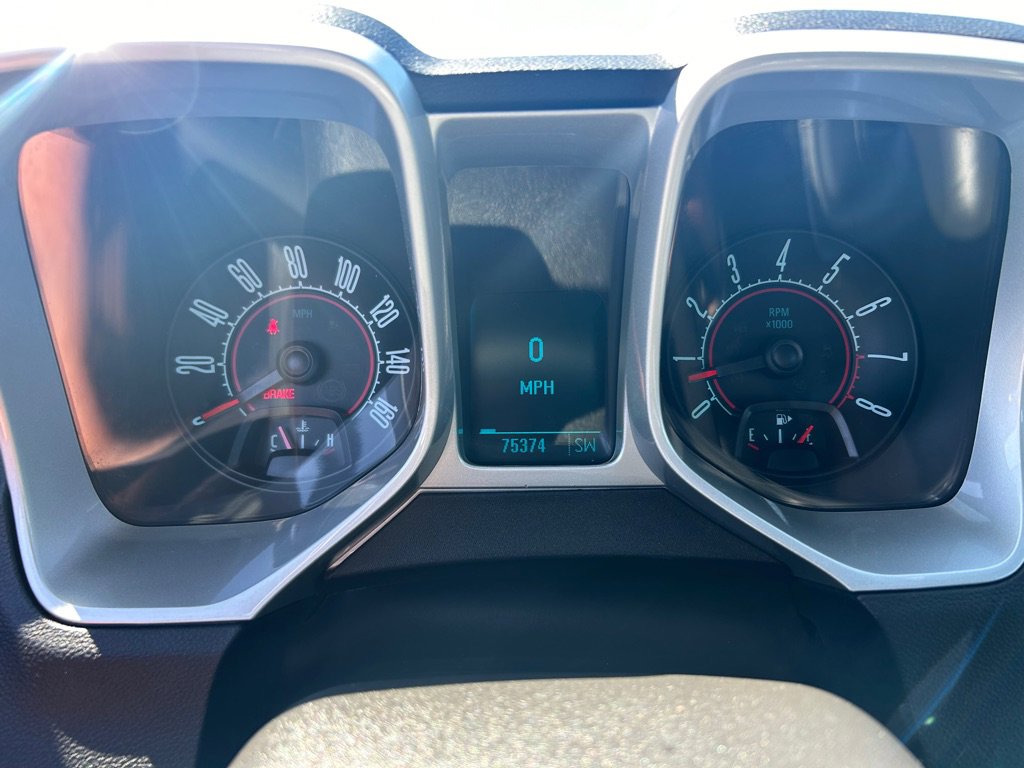 Used 2011 Chevrolet Camaro LS RWD image 12