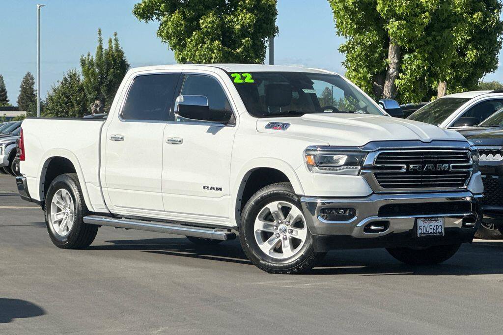 Used 2022 RAM 1500 Laramie AWD/4WD image 2