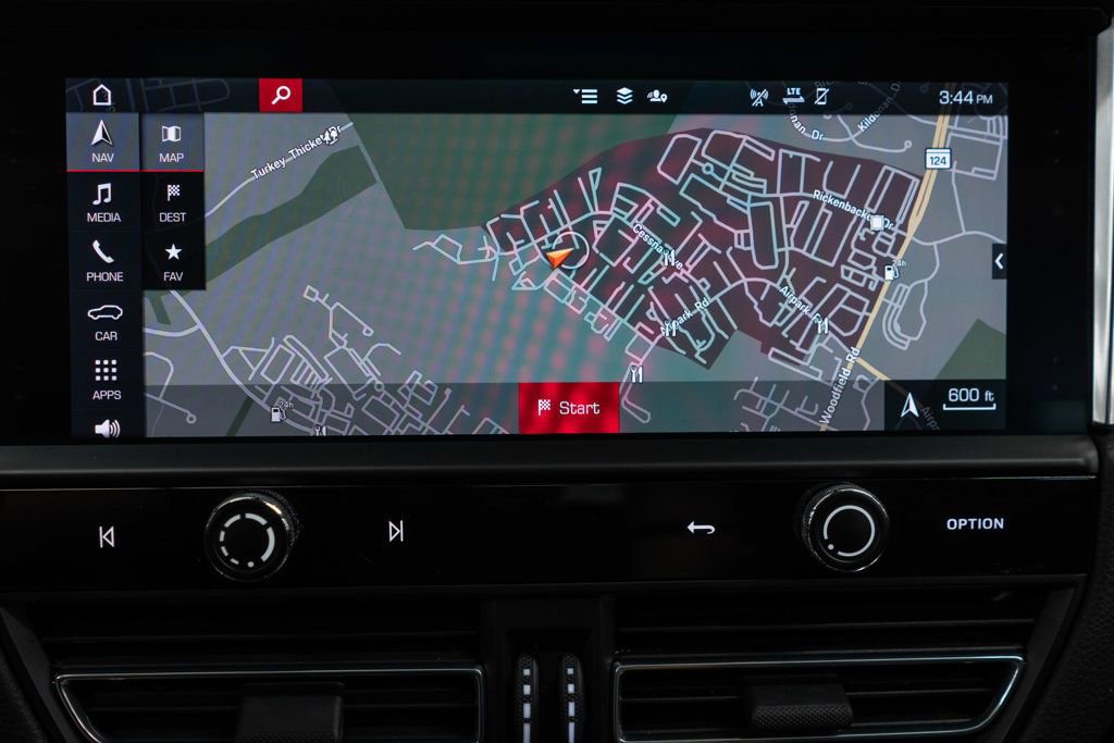 Used 2023 Porsche Macan Turbo image 22