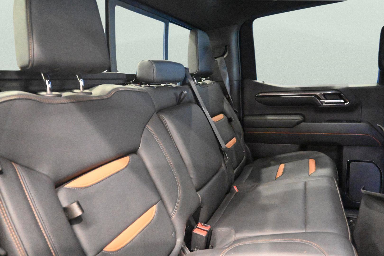 Used 2022 GMC Sierra 1500 AT4 w/ AT4 Premium Package image 17