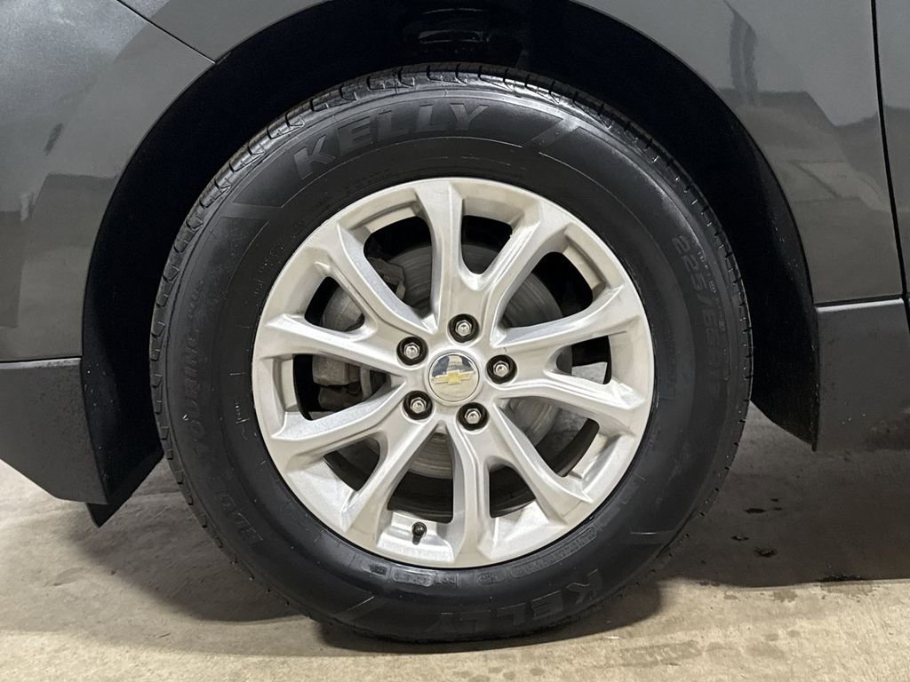Used 2020 Chevrolet Equinox LS w/ LS Convenience Package AWD/4WD image 26