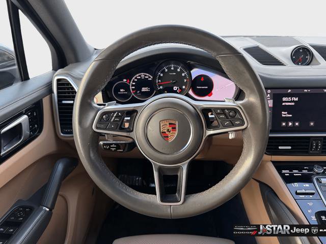 Used 2021 Porsche Cayenne image 15