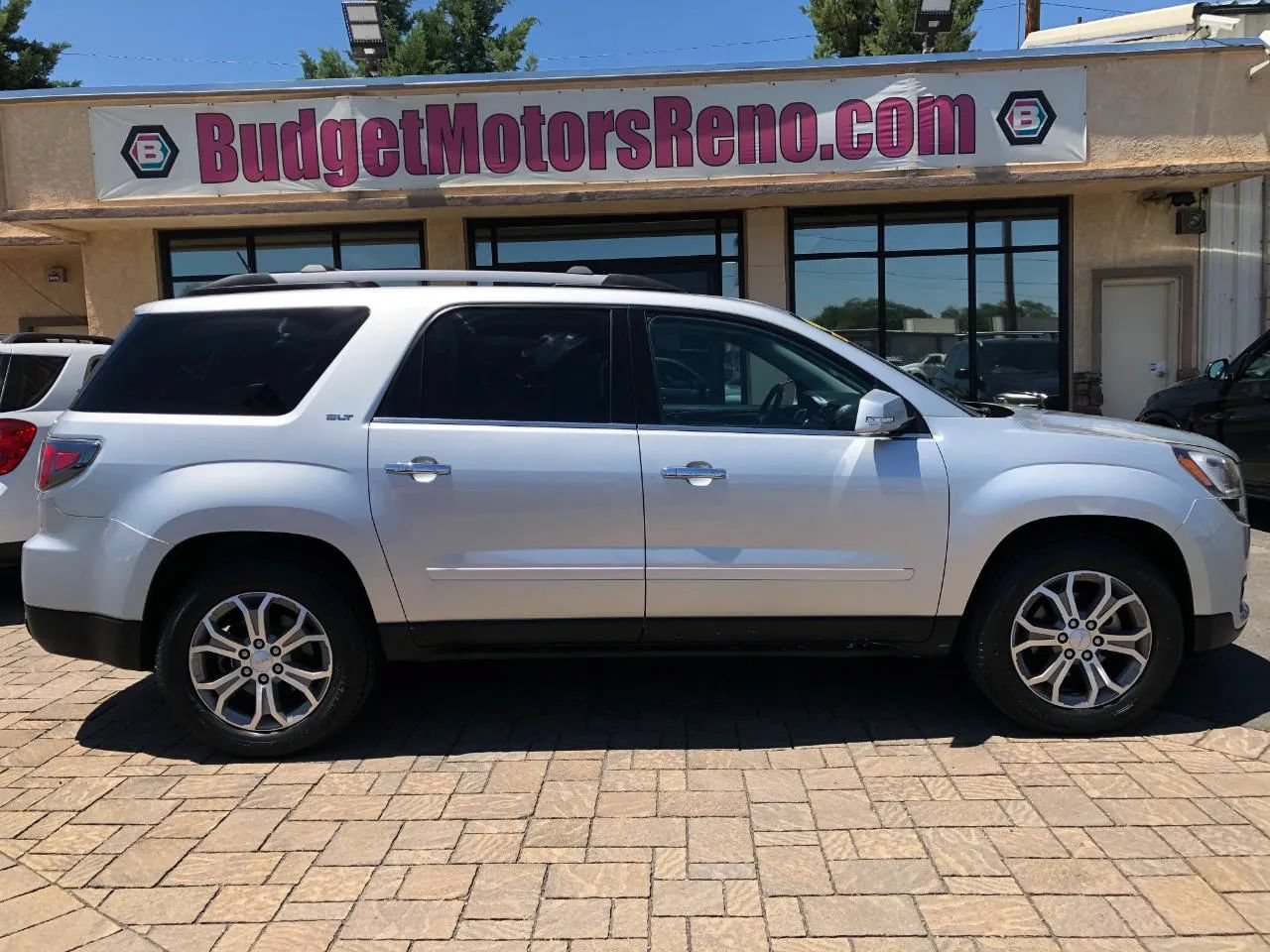 Used 2013 GMC Acadia SLT AWD/4WD image 1